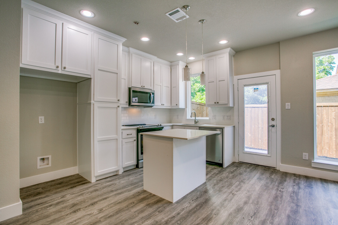photo of kitchen in new condo for sale near Love Field Airport Dallas